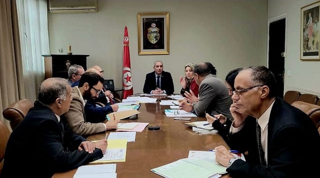وزير السياحة يدعو الى التشجيع على احداث شركات أهلية بقطاع الصناعات التقليدية وزير السياحة يدعو الى التشجيع على احداث شركات أهلية بقطاع الصناعات التقليدية
