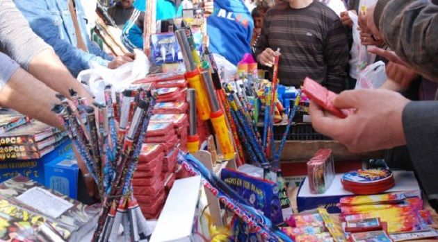 وزارتا الصحة والتجارة تدعوان الى عدم الاقبال على