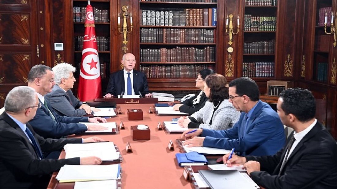 سعيد: ‘بعض الدوائر تعمل مع جهات داخلية وأجنبية لتعطيل إنجاز مشروع مدينة الأغالبة الطبية’ سعيد: ‘بعض الدوائر تعمل مع جهات داخلية وأجنبية لتعطيل إنجاز مشروع مدينة الأغالبة الطبية’