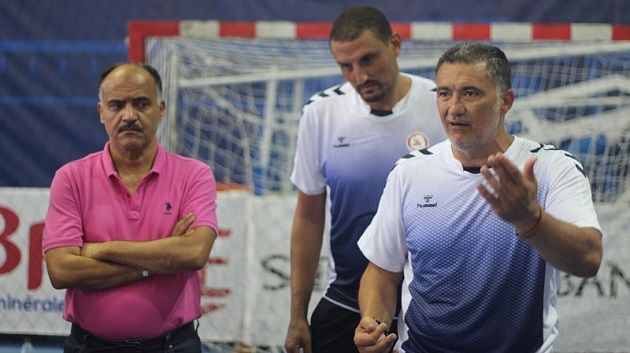 جامعة كرة اليد تنهي مهام الاطار الفني لمنتخب الأكابر بقيادة كازال