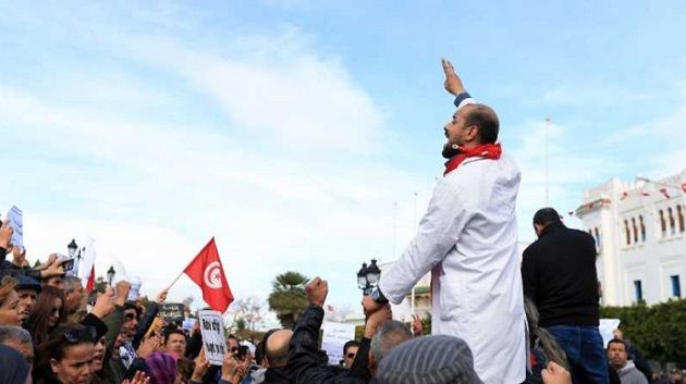 صفاقس: الفروع الجامعية و نقابات أسلاك التربية تدعو إلى تحرك احتجاجي
