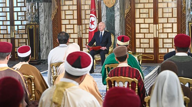 رئيس الجمهورية يُشرف على موكب تكريم الفائزين في مسابقة حفظ القرآن الكريم وترتيله