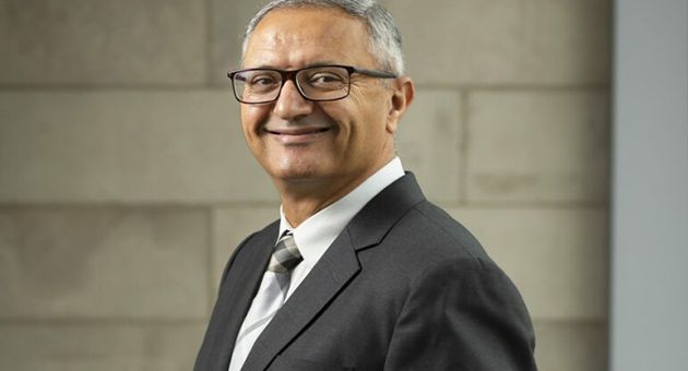 كندا.. اختيار البروفيسور التونسي “سمير الطرابلسي” ضمن قائمة أفضل الباحثين العالميين المؤثرين