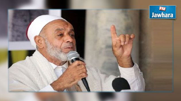 قوة عامة لإخراج حسين العبيدي من جامع الزيتونة