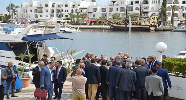 وزير السياحة يطلع على وضعية المحطة السياحية مرسى القنطاوي