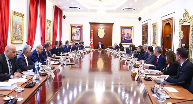 مجلس الوزراء يصادق على مشروع قانون يتعلق بحقوق المنتفعين بالخدمات الصحية والمسؤولية الطبية