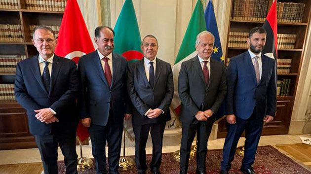 اجتماع بين وزراء داخلية إيطاليا وتونس والجزائر وليبيا حول الهجرة والحدود