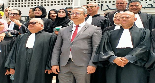 عميد المحامين يعلّق على ظاهرة تدفّق المهاجرين غير النظاميين على تونس