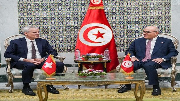 وزير الخارجية يستقبل المستشار الفيدرالي السّويسري المُكلف بالعدل والشرطة