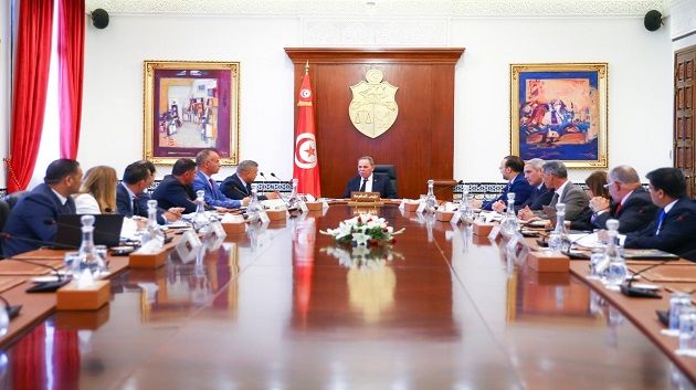 خلال مجلس وزراي : مراجعة النصوص الترتيبية الخاصة بالتغطية الإجتماعية للتونسيين بالخارج