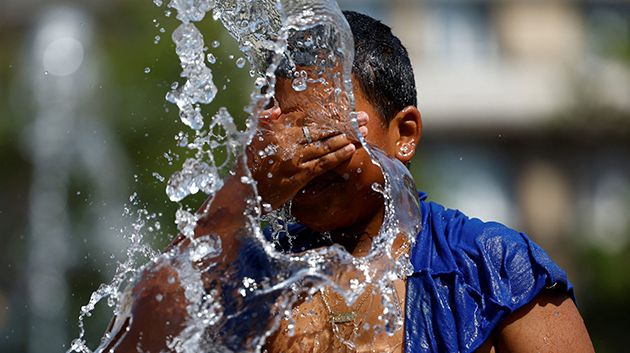 الهند: وفاة 14 شخصًا جرّاء موجة حرّ شديدة 