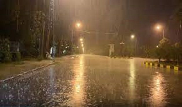 أمطار متفرّقة الليلة بهذه المناطق