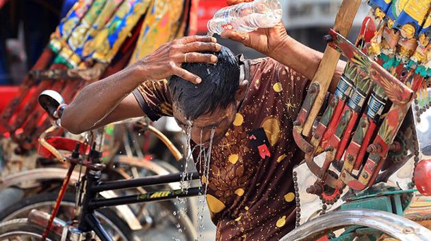 بسبب موجة حر: 25 ألف إصابة بضربة شمس وعشرات الوفيات في الهند