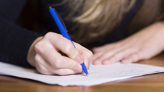 وزيرة التربية تعلّق على نشر صور اختبار الفلسفة لشعبتي علوم الاعلامية والآداب 