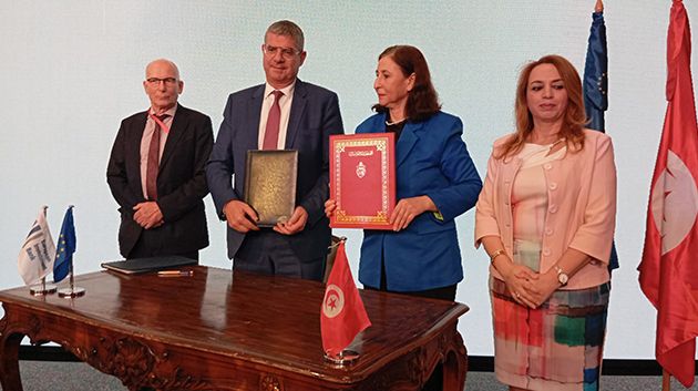 بقيمة 210 مليون يورو: توقيع اتفاقية تمويل لتطوير الطريق السريعة صفاقس-القصرين