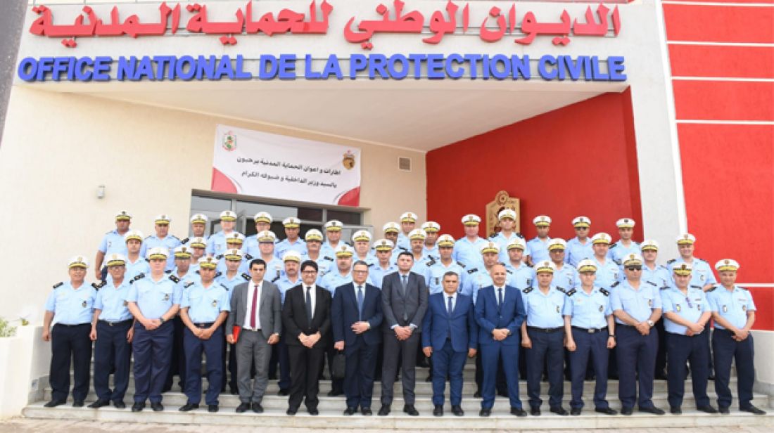 وزير الداخلية يؤكد سعي الوزارة إلى تدعيم الحماية المدنيّة بالمُعدّات والتجهيزات وزير الداخلية يؤكد سعي الوزارة إلى تدعيم الحماية المدنيّة بالمُعدّات والتجهيزات