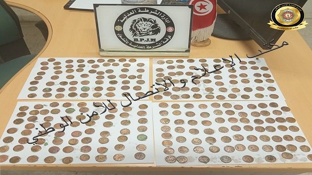 المتلوي: حجز 270 قطعة من عملة نقدية أثرية