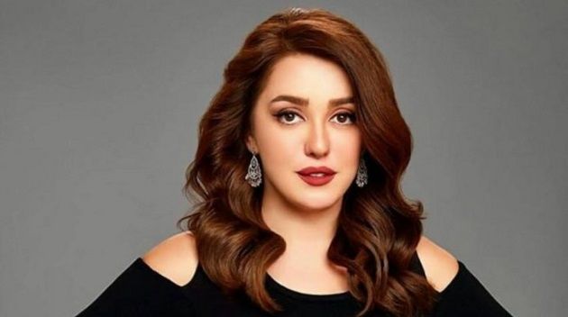 إصابة والدتها ايضا وبنفس التوقيت.. الفنانة كندة علوش تكشف عن إصابتها بمرض السرطان