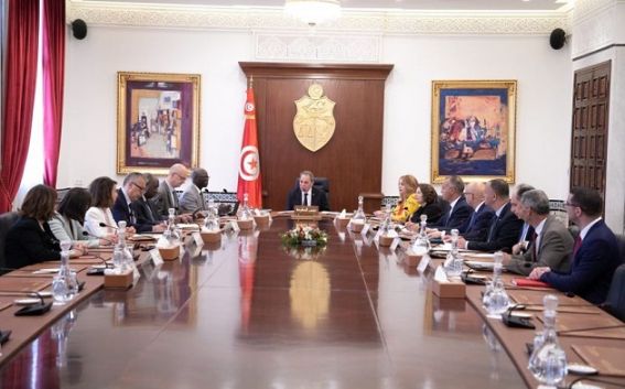 رئيس الحكومة يشرف على جلسة عمل مع مجموعة البنك الدولي