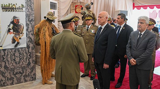 رئيس الجمهورية يزور المتحف العسكري الوطني بمنوبة (فيديو)