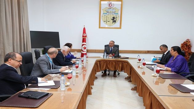 وزير الشؤون الاجتماعية يلتقي المديرة الإقليمية لـ'اليونيسيف' 