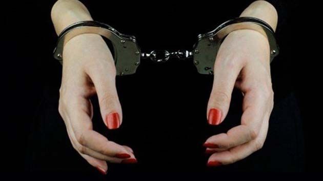 جربة: منتحلة صفة 'إطار برئاسة الجمهورية' في قبضة الأمن