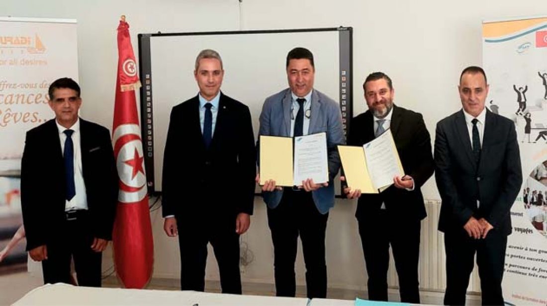 إمضاء اتفاقیات تعاون بین وكالة التكوین في مهن السیاحة ومؤسسات إيواء سياحي بجربة إمضاء اتفاقیات تعاون بین وكالة التكوین في مهن السیاحة ومؤسسات إيواء سياحي بجربة