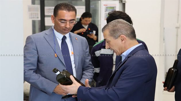 والي زغوان  يواكب إستئناف عمل أحد أفران شركة البلور التونسية
