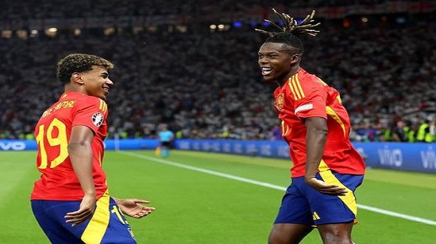يورو 2024: إسبانيا تفوز على انقلترا وتتوج باللقب