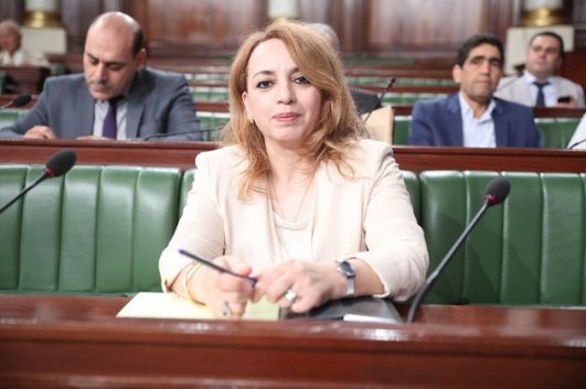وزيرة الإقتصاد :تونس ستسفيد من تمويلات صندوق 