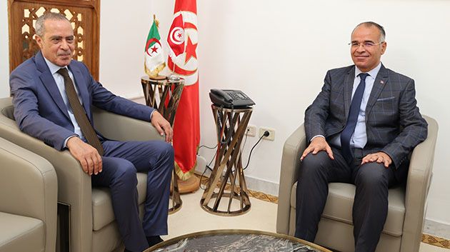 تعزيز التعاون الثنائي محور لقاء وزير الشؤون الاجتماعية بسفير الجزائر بتونس