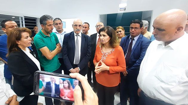وزيرة التربية تعلن عن حفر آبار بعدد من المدارس الإبتدائية الريفية بالقصرين