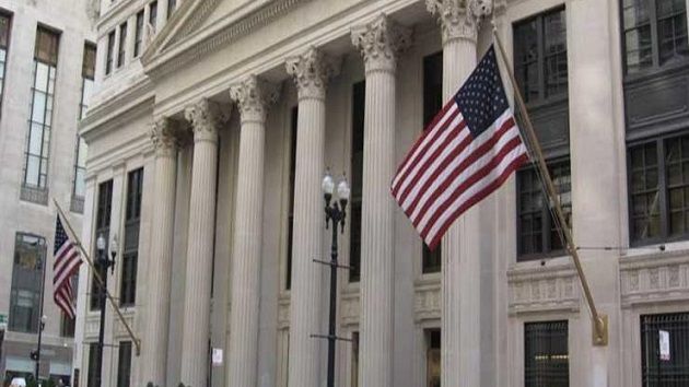 مستوى تاريخي.. 122.5% نسبة الدين العام الأمريكي من الناتج المحلي الإجمالي للولايات المتحدة