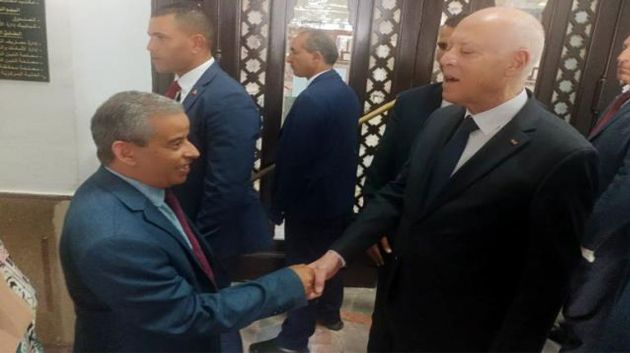 رئيس الجمهورية يودع بالخزينة العامة صكّ الضمان المالي للترشح للانتخابات الرئاسية 2024
