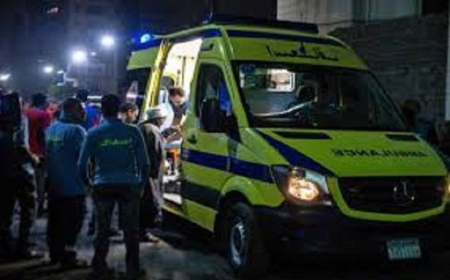 مصرع 4 اشخاص اثر انهيار بناية سكنية في القاهرة