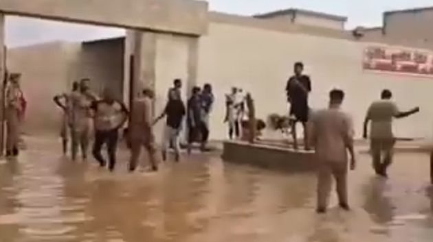 أمطار غير مسبوقة: بلدية الكفرة تطالب بتخصيص خطّ جوّي مباشر بين طرابلس وبنغازي