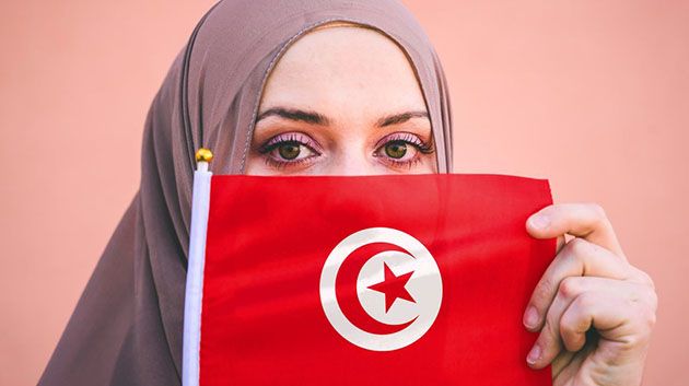 في عيدهنّ الوطني.. كل عام و نساء بلادي نساء و نصف
