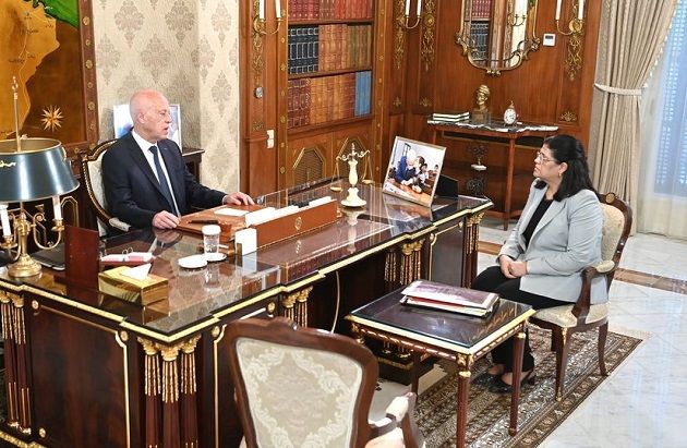 رئيس الجمهورية يسدي تعليماته بالإسراع في عملية دمج كل من