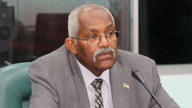 وفاة وزير سوداني في فندق بمصر