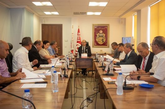 مجلس هيئة الإنتخابات يصادق على القرار المتعلق بتمويل الحملة