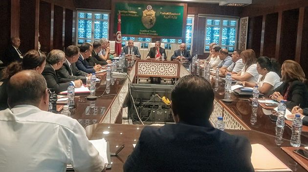 وزير التربية يبحث سبل تأمين عودة مدرسية آمنة وهادئة