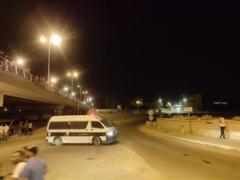 قفصة.. غلق طريق تحسّبا للسيول اثر فيضانات بالجزائر