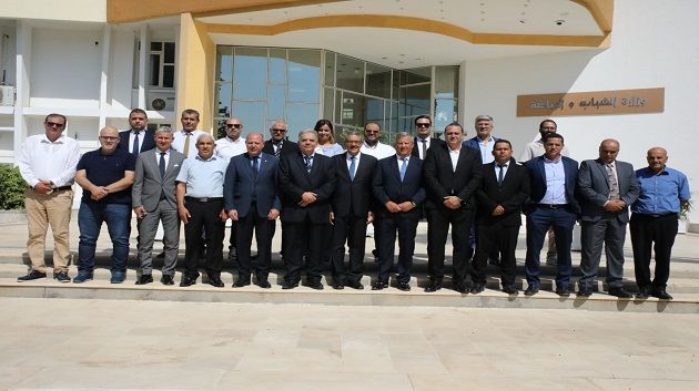 وزير الشباب والرياضة يجتمع برؤساء أندية الرابطة المحترفة الأولى لكرة القدم