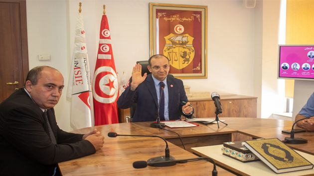 بوعسكر يشرف على جلسة أداء اليميـن عن بُعد لأعضاء الهيئات الفرعية للانتخابات