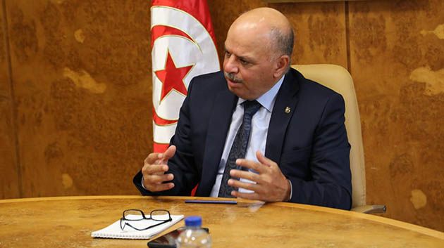 وزير النقل يشدّد على التسريع في تنفيذ المشاريع المبرمجة في مجال النقل الحديدي