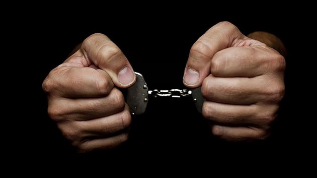 سوسة المدينة: القبض على مروّجيْ مخدّرات وحجز صفيحة من القنب الهندي