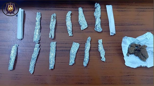 المهدية: الإطاحة بمروّج مواد مخدرة وحجز 14 قطعة 'زطلة'