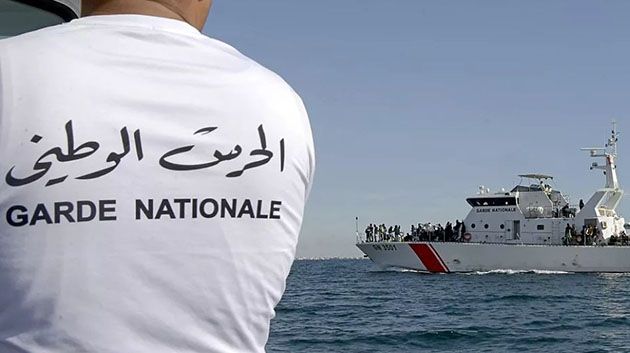 غرق مركب مهاجرين بجربة: 'إنقاذ 30 تونسيًّا ومغربيّيْن.. والمفقودون في حُدود الـ 16' (فيديو)