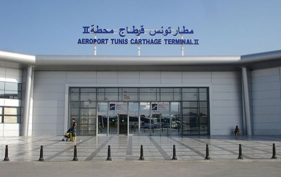 وصول طائرة ثانية تابعة للخطوط التونسية على متنها 102 تونسيّا عائدا من لبنان