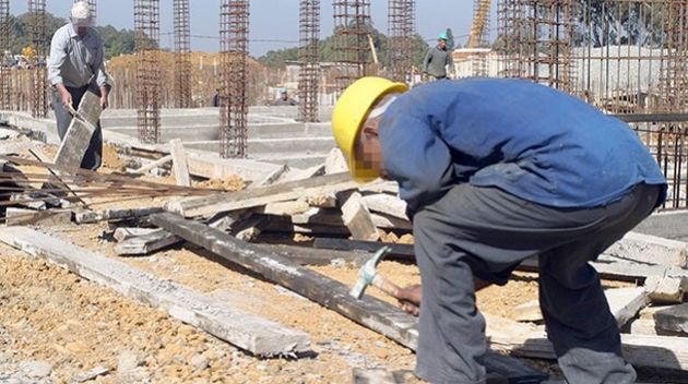انتداب 400 من خريجي التكوين المهني للعمل بقطاع البناء في إيطاليا